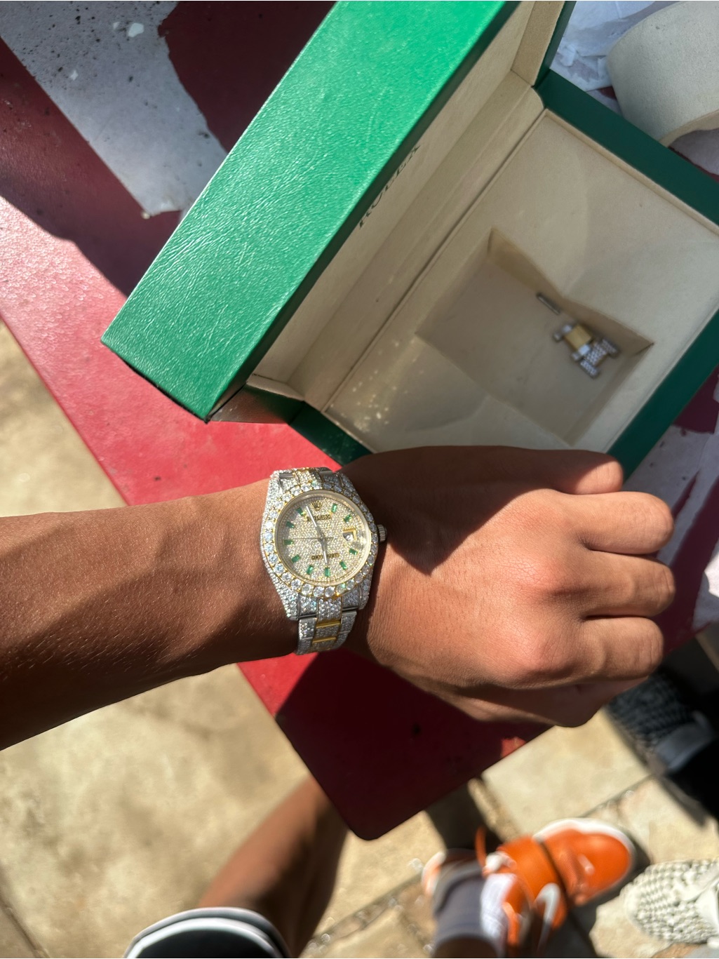 Rolex TwoTone Gold  Silver DiamondSet Bracelet Watch